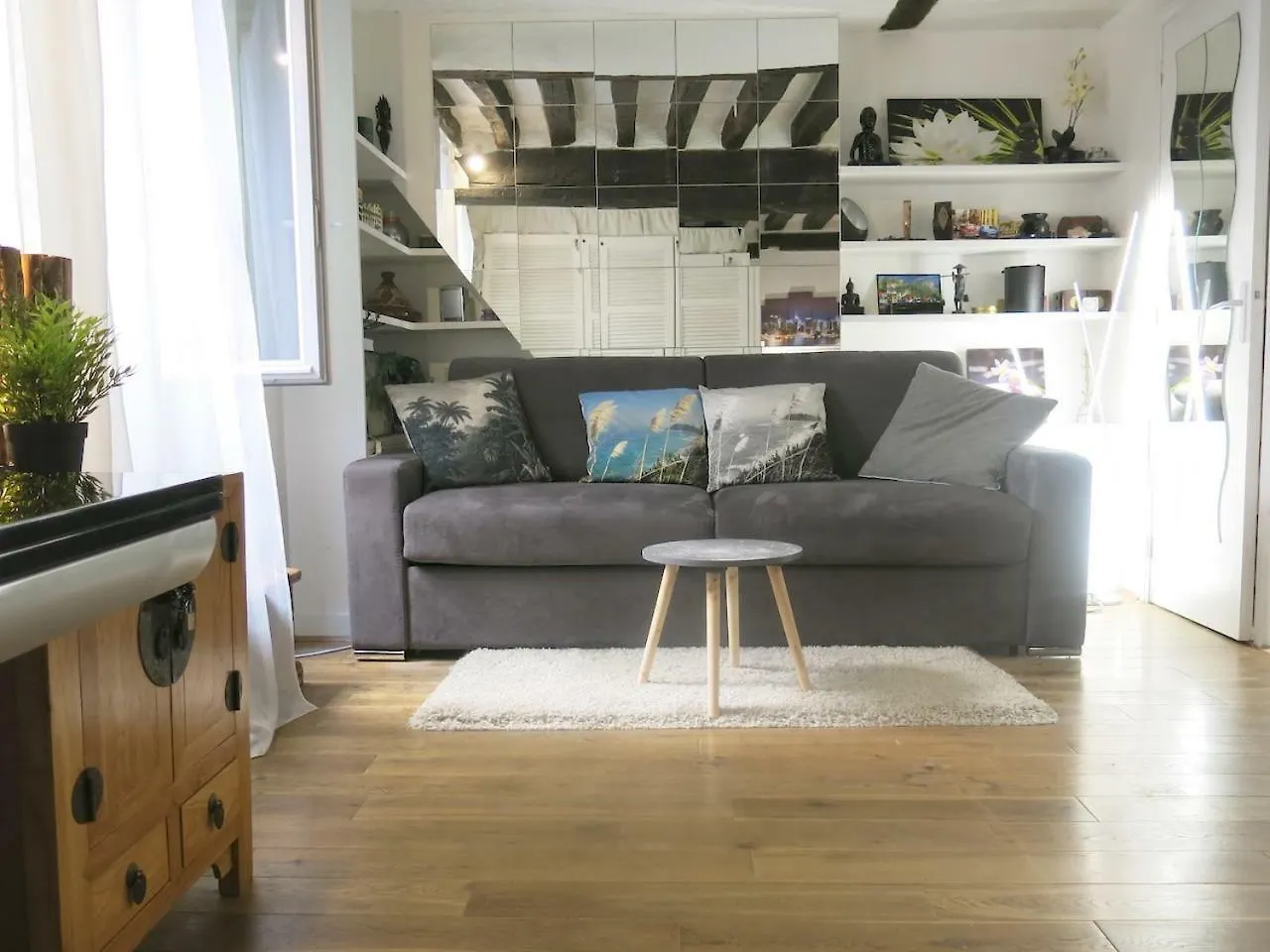 Апартаменты Marais Charlot Citycosy *